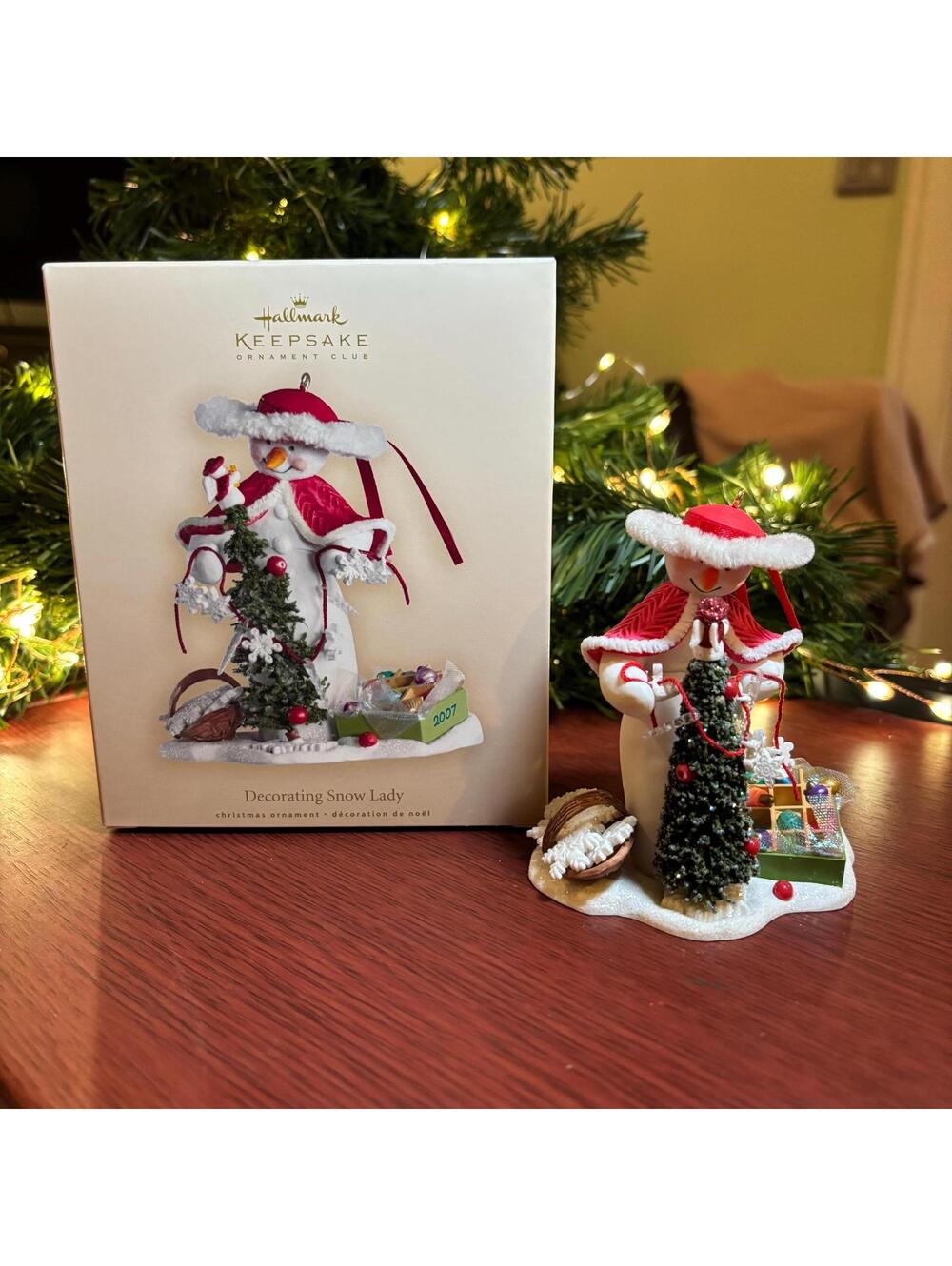 Decorating Snow Lady - Hallmark Keepsake Ornament